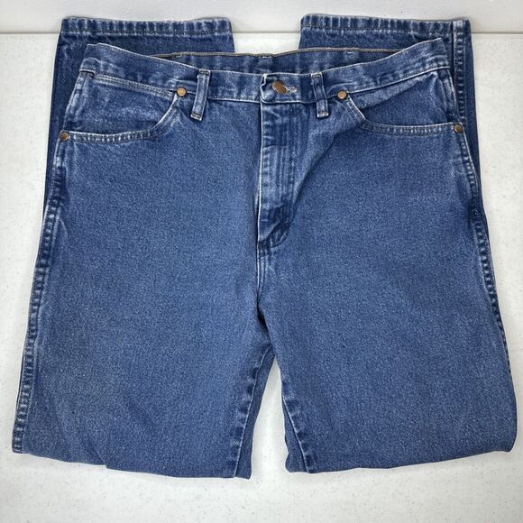 Vtg Wrangler 936PWD Western Rodeo Blue Denim Jeans Mens 35x30 - Picture 1 of 7